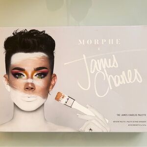 Morphe James Charles Artistry Palette
